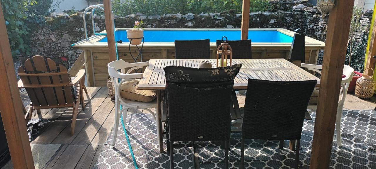 La Grange Bed & Breakfast Promilhanes Екстериор снимка